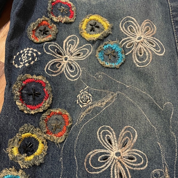 VTG Christopher & Banks Blue Denim Jacket with Floral Embroidery Sz M - Picture 4 of 11